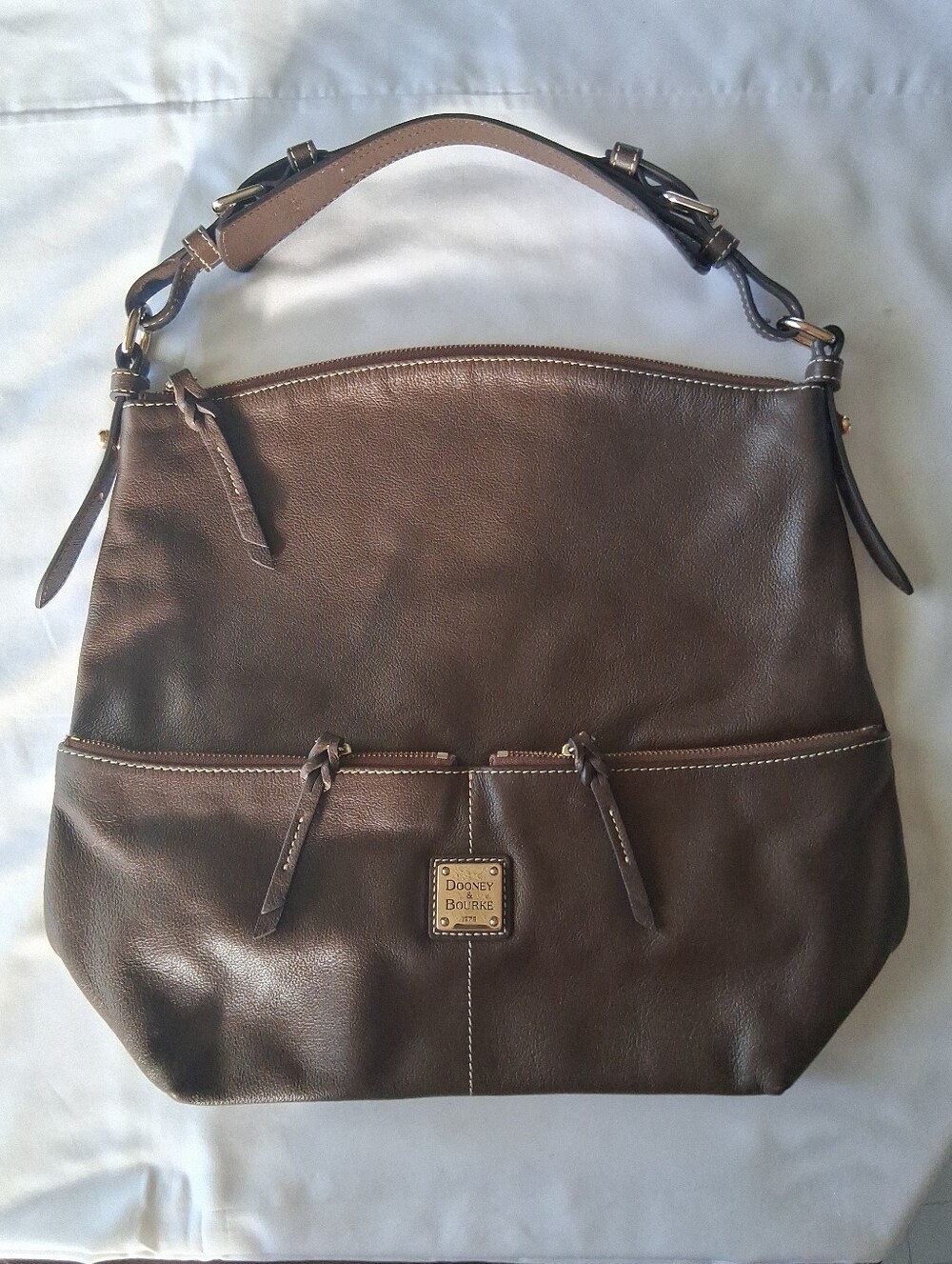 Dooney & Bourke- Dillen Pocket Sac Hobo Bag- Brown Pebbled Leather.